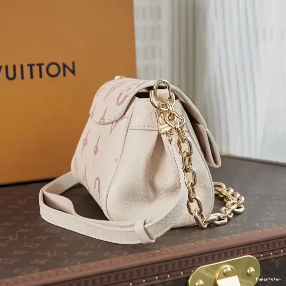 FAVORITE VUITTON LOUIS 0604